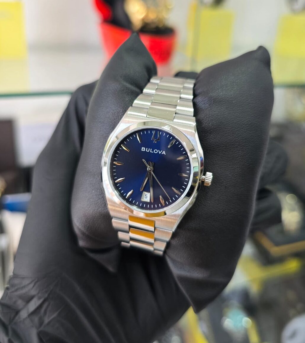 BULOVA SURVEYOR - 96M157